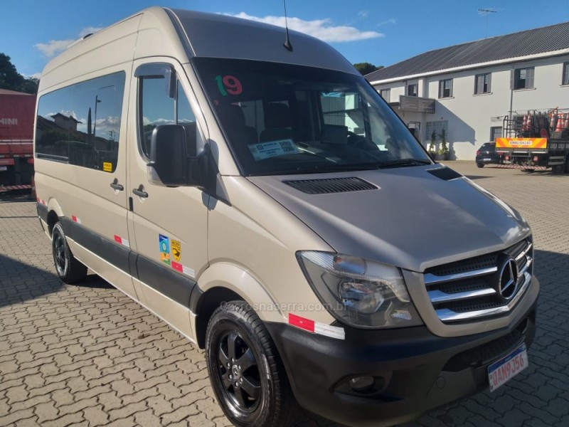 sprinter 2.2 415 cdi van 16 lugares teto alto 16v bi turbo diesel manual 2019 caxias do sul