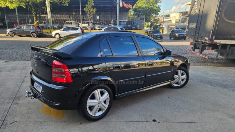 ASTRA 2.0 SFI GSI 16V GASOLINA 4P MANUAL - 2005 - CAXIAS DO SUL