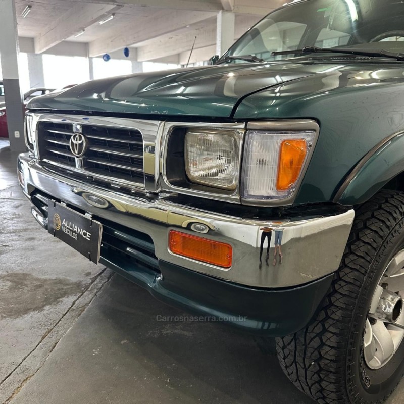 HILUX 2.8 DLX 4X4 CD 8V DIESEL 4P MANUAL - 2001 - CAXIAS DO SUL