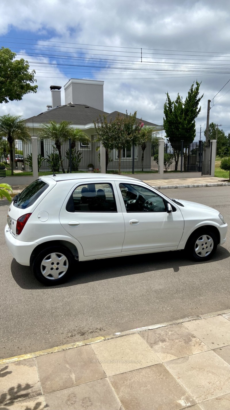 CELTA 1.0 MPFI LT 8V FLEX 4P MANUAL - 2013 - BENTO GONçALVES