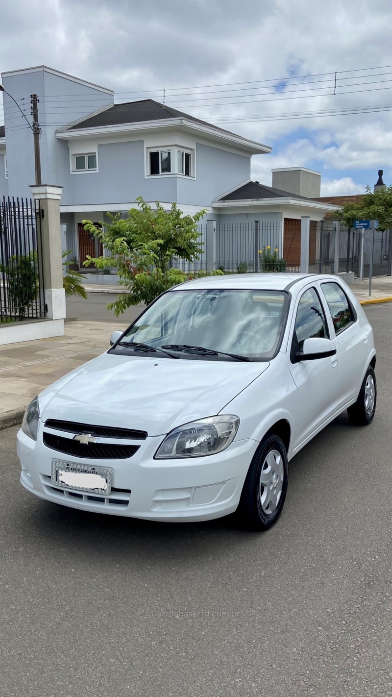 CELTA 1.0 MPFI LT 8V FLEX 4P MANUAL - 2013 - BENTO GONçALVES