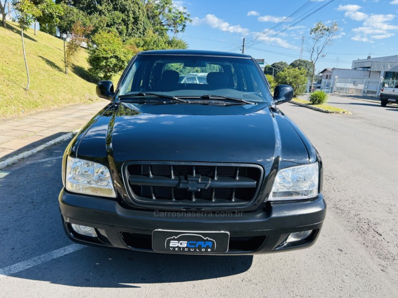 BLAZER 4.3 SFI DLX 4X2 V6 12V GASOLINA 4P MANUAL - 2002 - BENTO GONçALVES