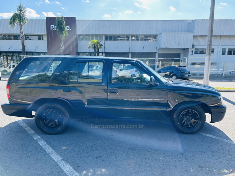 BLAZER 4.3 SFI DLX 4X2 V6 12V GASOLINA 4P MANUAL - 2002 - BENTO GONçALVES