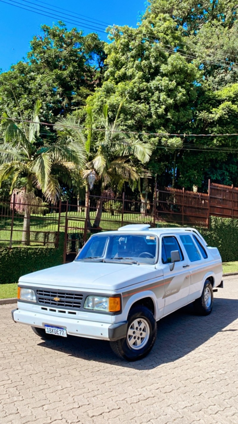 d20 4.0 custom de luxe cs 8v turbo diesel 2p manual 1994 caxias do sul