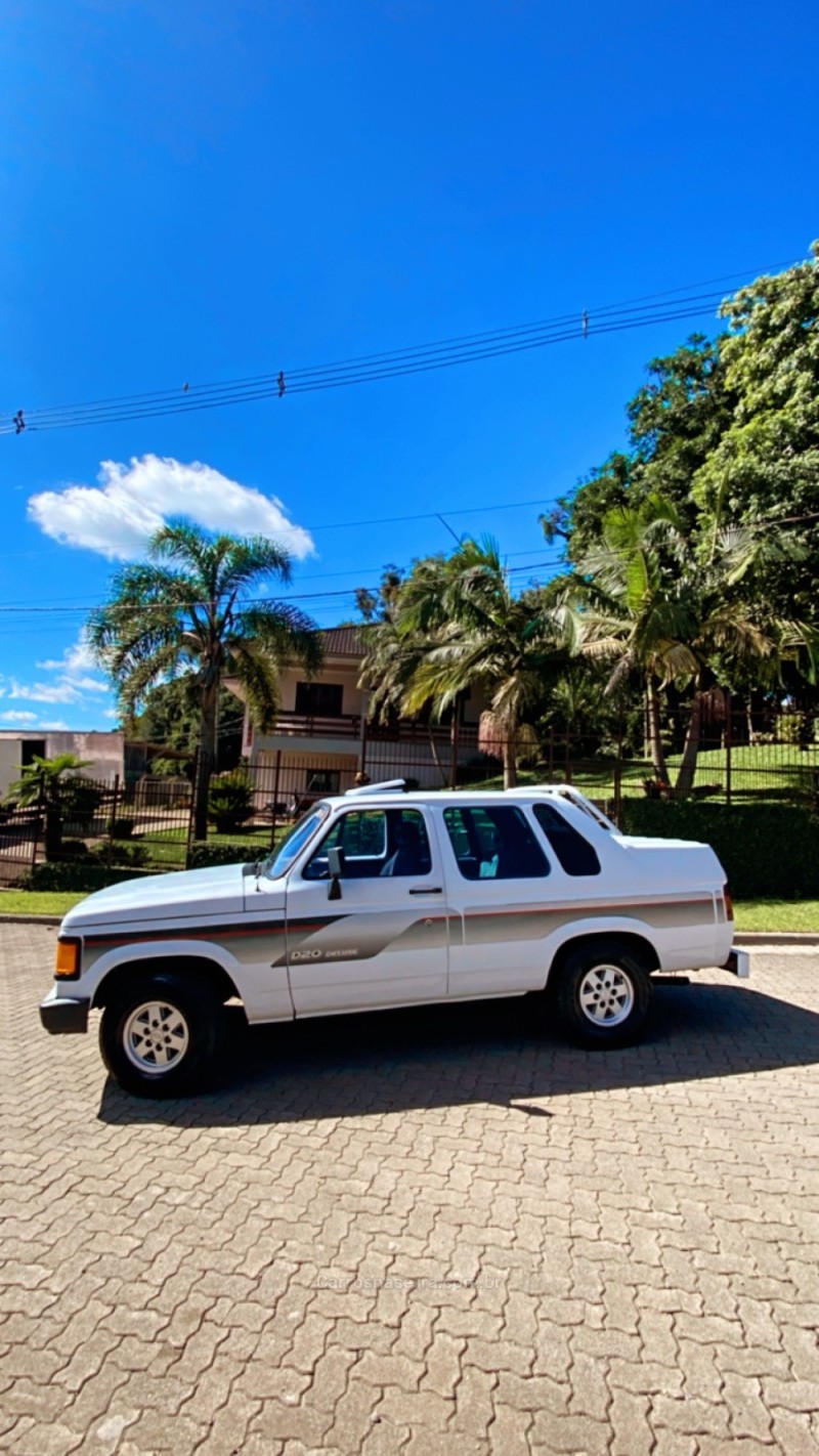 D20 4.0 CUSTOM DE LUXE CS 8V TURBO DIESEL 2P MANUAL - 1994 - CAXIAS DO SUL