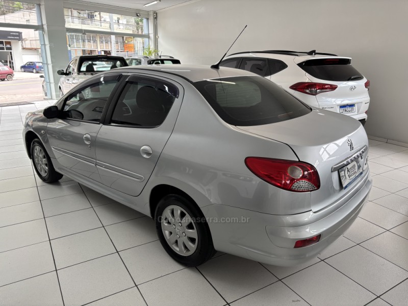 207 1.4 SEDAN XR PASSION 8V FLEX 4P MANUAL - 2012 - BENTO GONçALVES