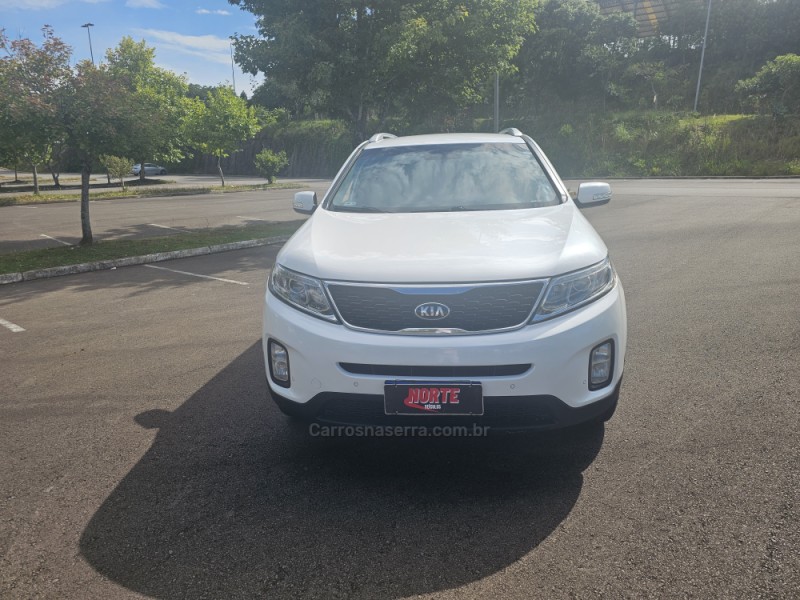 SORENTO 2.4 EX 4X2 16V GASOLINA 4P AUTOMÁTICO - 2015 - BENTO GONçALVES