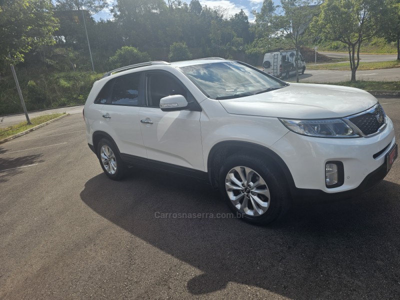 SORENTO 2.4 EX 4X2 16V GASOLINA 4P AUTOMÁTICO - 2015 - BENTO GONçALVES