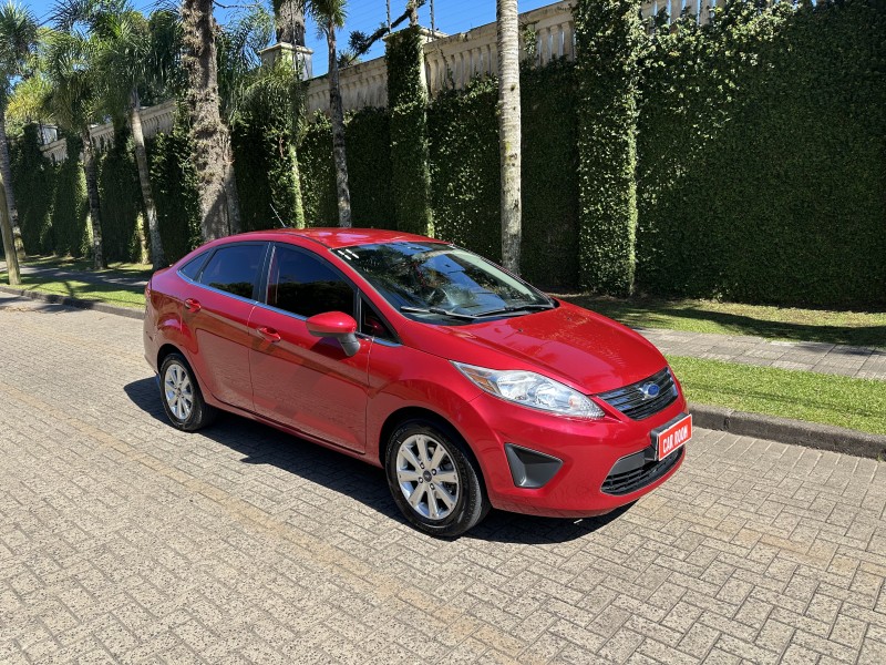 FIESTA 1.6 SE SEDAN 16V FLEX 4P MANUAL