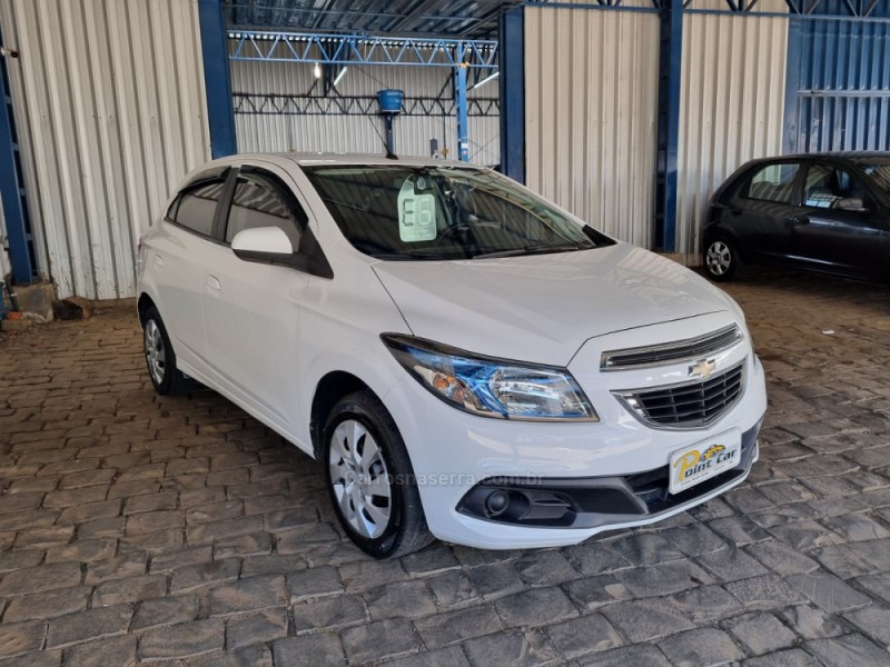 ONIX 1.4 MPFI LT 8V FLEX 4P MANUAL - 2016 - VACARIA