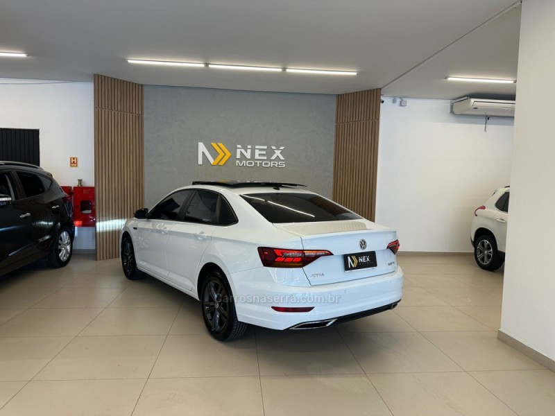 JETTA 1.4 R-LINE 250 16V TSI FLEX 4P AUTOMÁTICO - 2018 - SãO LEOPOLDO