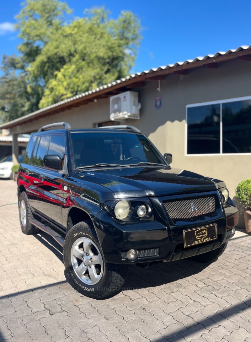 pajero tr4 2.0 4x4 16v 131cv gasolina 4p automatico 2008 montenegro