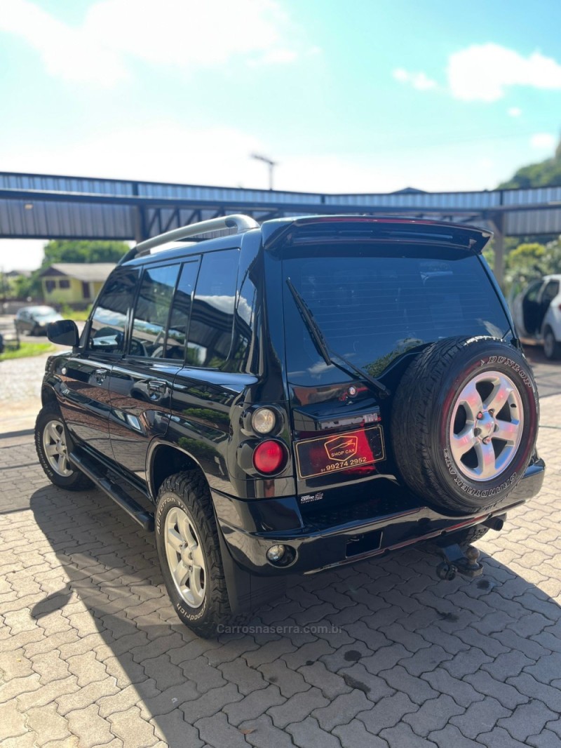 PAJERO TR4 2.0 4X4 16V 131CV GASOLINA 4P AUTOMÁTICO - 2008 - MONTENEGRO