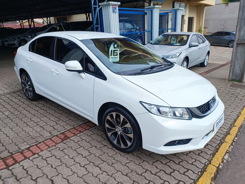 CIVIC 2.0 LXR 16V FLEX 4P AUTOMÁTICO - 2016 - BOM PRINCíPIO