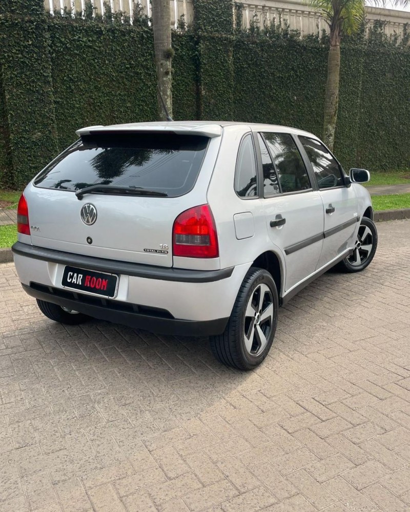 GOL 1.6 MI RALLYE 8V FLEX 4P MANUAL G.III - 2005 - CAXIAS DO SUL