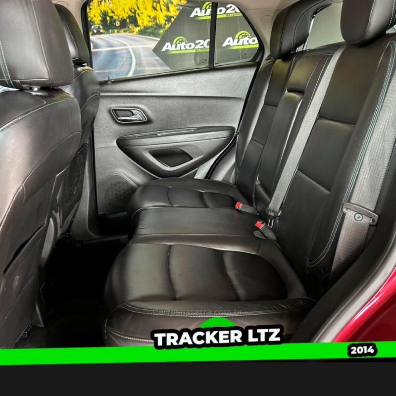 TRACKER 1.8 MPFI LTZ 4X2 16V FLEX 4P AUTOMÁTICO - 2014 - TAQUARA