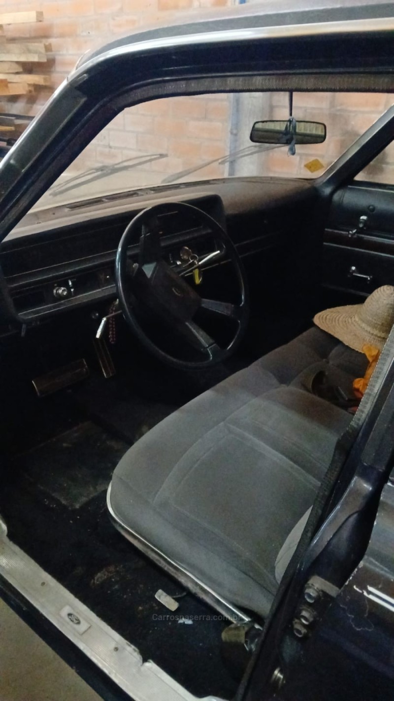 LANDAU LTD 4800 GASOLINA 4P MANUAL - 1980 - FARROUPILHA