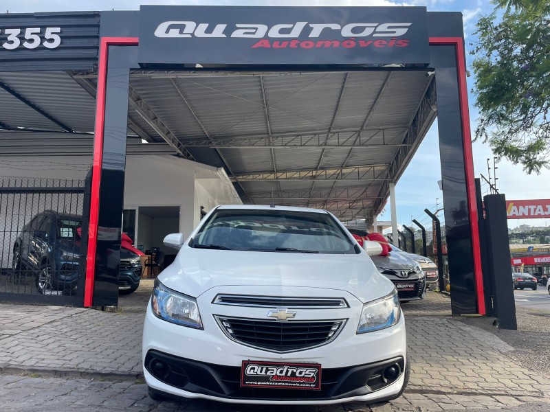 PRISMA 1.4 MPFI LT 8V FLEX 4P MANUAL - 2015 - CAXIAS DO SUL