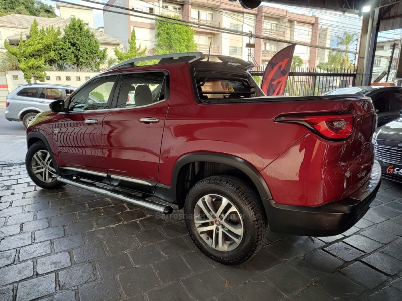 TORO 2.0 16V TURBO DIESEL VOLCANO 4WD AUTOMÁTICO - 2018 - CAXIAS DO SUL