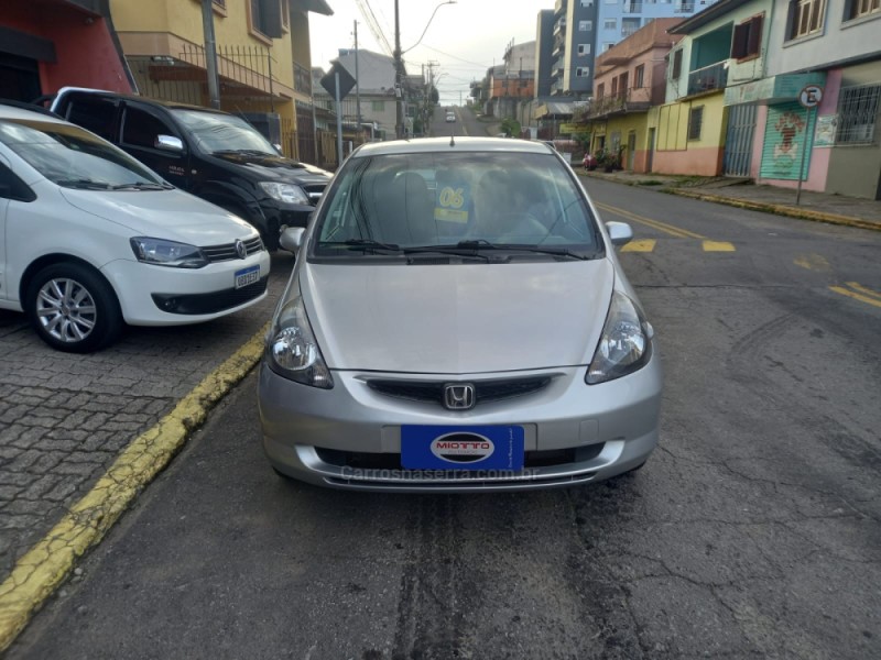 FIT 1.4 LX 8V FLEX 4P MANUAL - 2007 - CAXIAS DO SUL