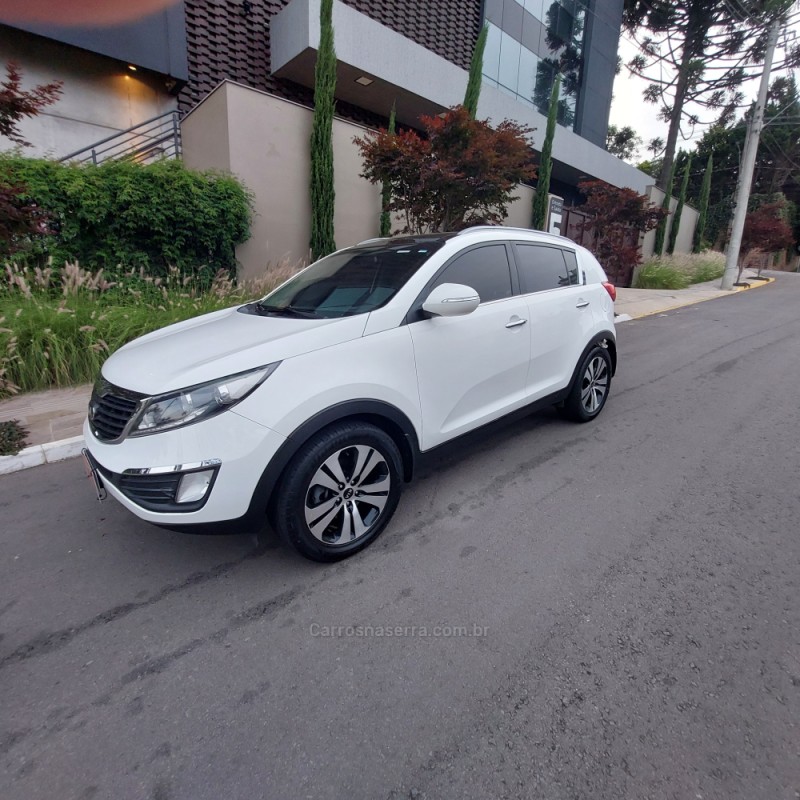 SPORTAGE 2.0 EX2 4X2 16V FLEX 4P AUTOMÁTICO - 2014 - FARROUPILHA