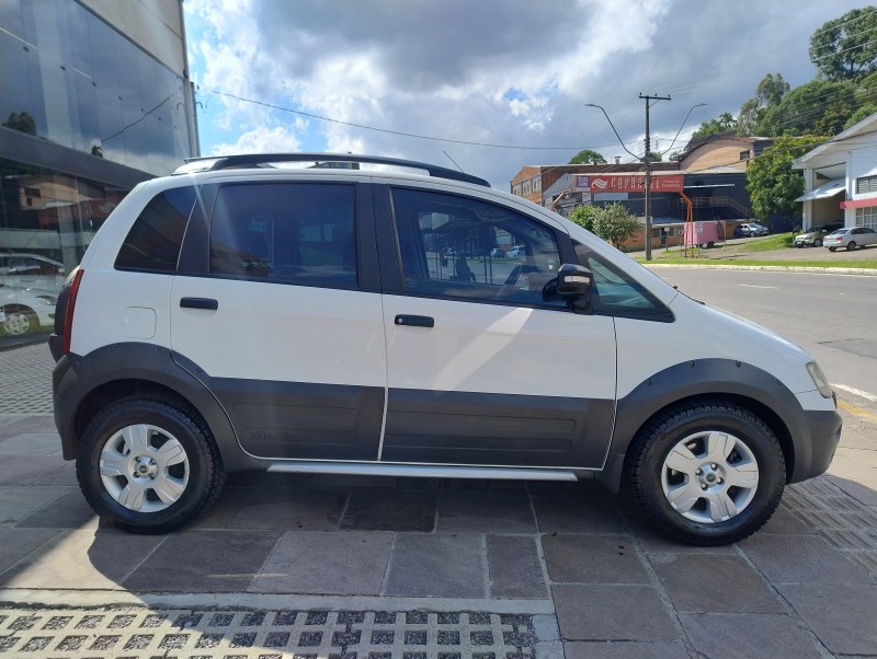 IDEA 1.8 MPI ADVENTURE 8V FLEX 4P MANUAL - 2008 - CAXIAS DO SUL