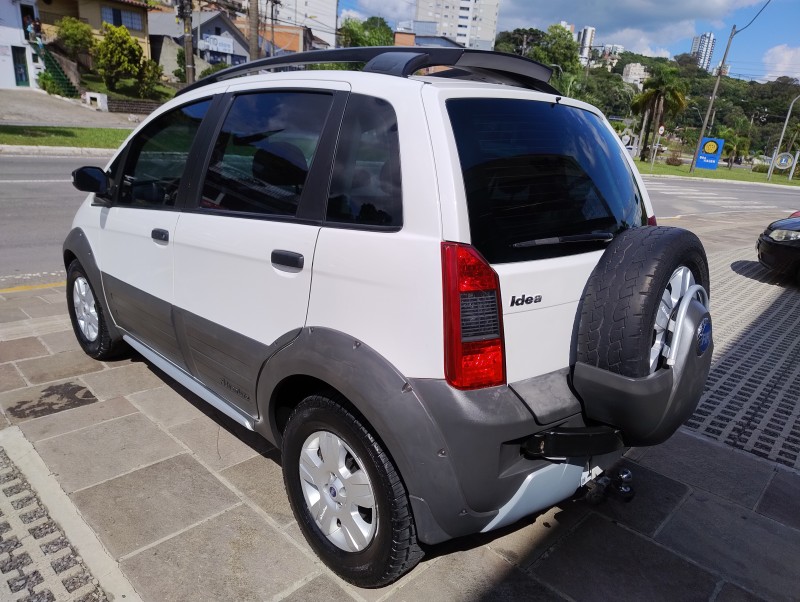 IDEA 1.8 MPI ADVENTURE 8V FLEX 4P MANUAL - 2008 - CAXIAS DO SUL