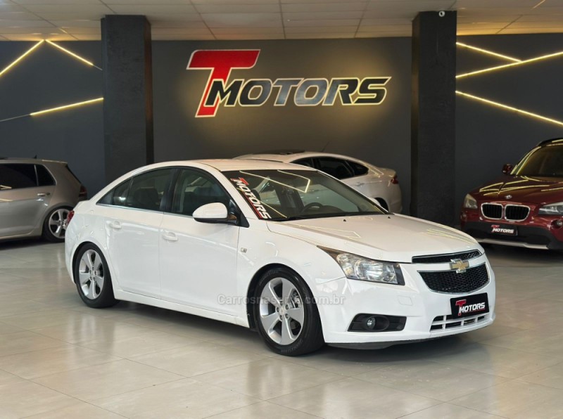 CRUZE 1.8 LT 16V FLEX 4P AUTOMÁTICO