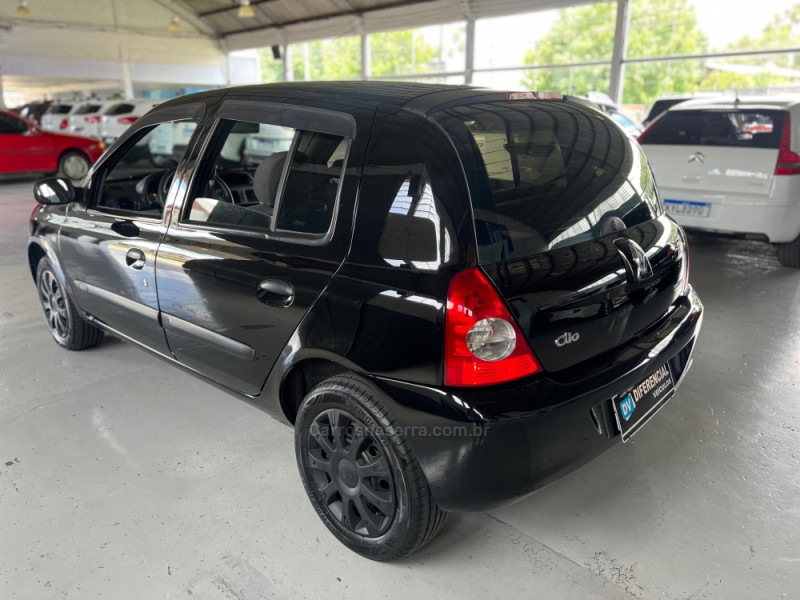 CLIO 1.0 CAMPUS 16V FLEX 4P MANUAL - 2011 - CAXIAS DO SUL