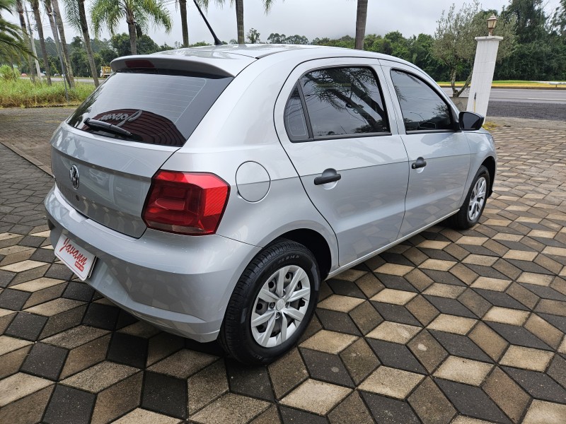 GOL 1.0 MPI 12V TOTALFLEX LAST EDITION 4P MANUAL - 2023 - BOM PRINCíPIO
