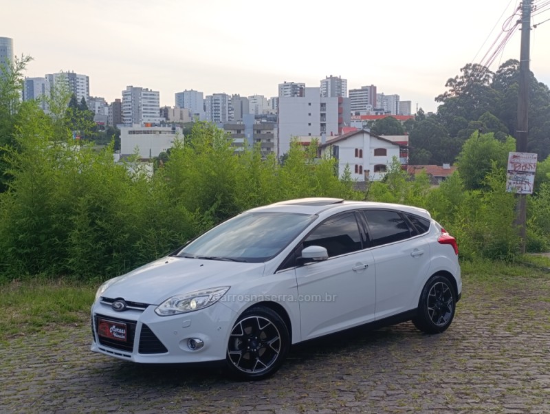 FOCUS 2.0 TITANIUM PLUS HATCH 16V FLEX 4P AUTO