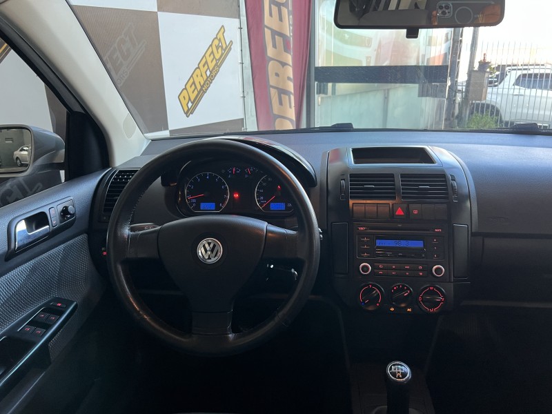 POLO 1.6 MI 8V FLEX 4P MANUAL - 2011 - PORTãO