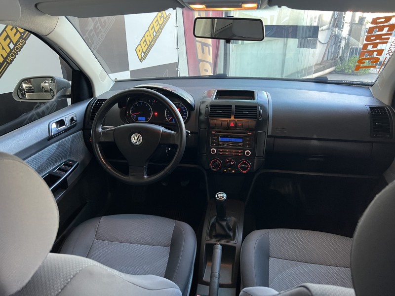 POLO 1.6 MI 8V FLEX 4P MANUAL - 2011 - PORTãO