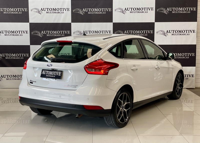 FOCUS 2.0 TITANIUM HATCH 16V FLEX 4P AUTOMÁTICO - 2016 - CAXIAS DO SUL