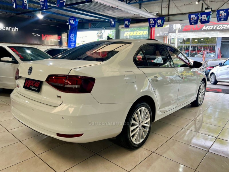 JETTA 1.4 16V TSI COMFORTLINE FLEX 4P TIPTRONIC - 2017 - ESTâNCIA VELHA