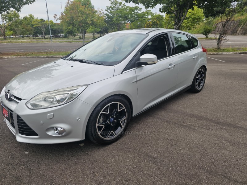 FOCUS 2.0 TITANIUM HATCH 16V FLEX 4P AUTOMÁTICO - 2014 - BENTO GONçALVES