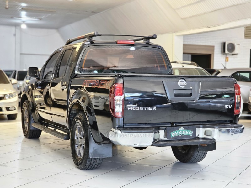 FRONTIER 2.5 SV ATTACK 4X4 CD TURBO ELETRONIC DIESEL 4P AUTOMÁTICO - 2015 - SAPUCAIA DO SUL