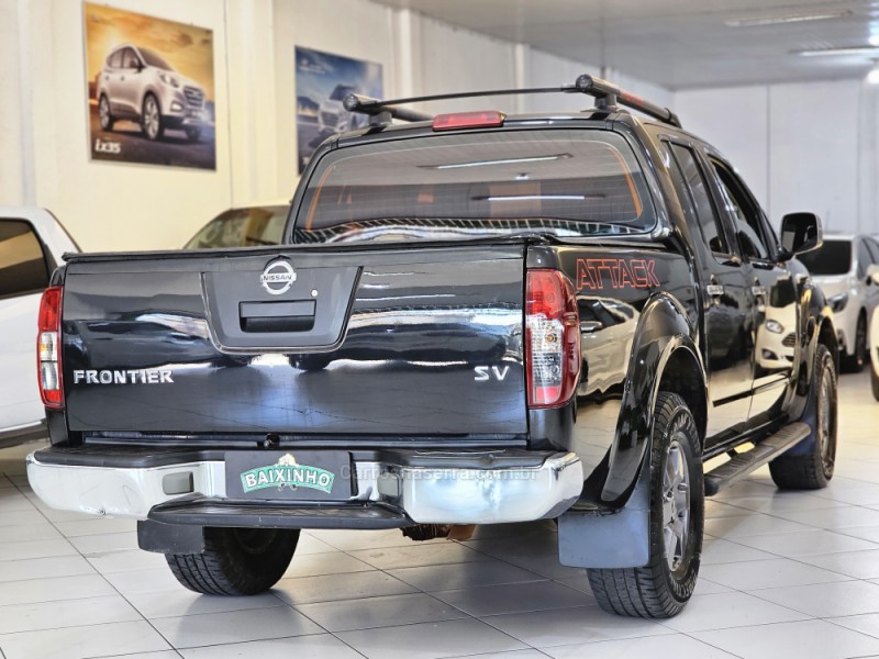 FRONTIER 2.5 SV ATTACK 4X4 CD TURBO ELETRONIC DIESEL 4P AUTOMÁTICO - 2015 - SAPUCAIA DO SUL