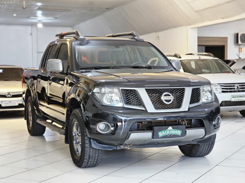 FRONTIER 2.5 SV ATTACK 4X4 CD TURBO ELETRONIC DIESEL 4P AUTOMÁTICO - 2015 - SAPUCAIA DO SUL