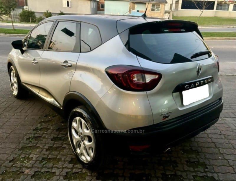 CAPTUR 1.6 LIFE 16V FLEX 4P AUTOMÁTICO - 2019 - CAXIAS DO SUL