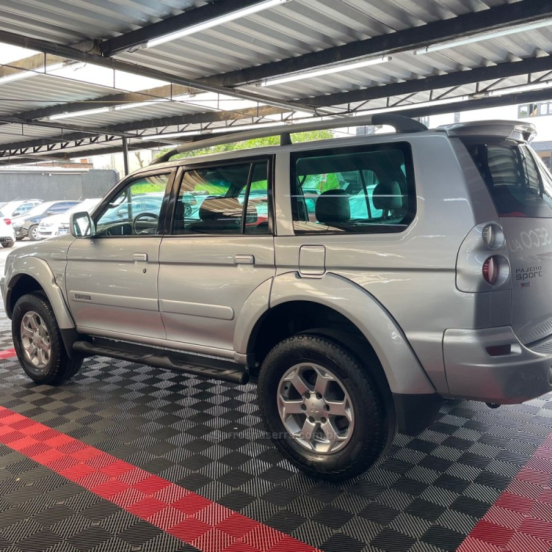 PAJERO SPORT 3.5 HPE 4X4 V6 24V GASOLINA 4P AUTOMÁTICO - 2010 - PASSO FUNDO