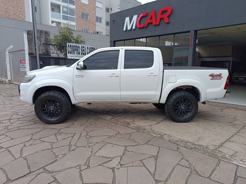 HILUX SW4 3.0 SRV 4X4 CD 16V TURBO INTERCOOLER DIESEL 4P AUTOMÁTICO - 2013 - FLORES DA CUNHA