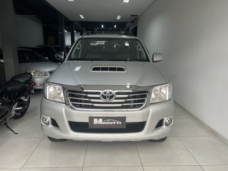 hilux 3.0 srv 4x4 cd 16v turbo intercooler diesel 4p automatico 2014 bento goncalves