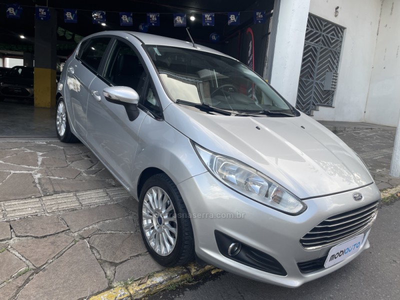 FIESTA 1.6 TITANIUM HATCH 16V FLEX 4P AUTOMÁTICO - 2016 - BENTO GONçALVES