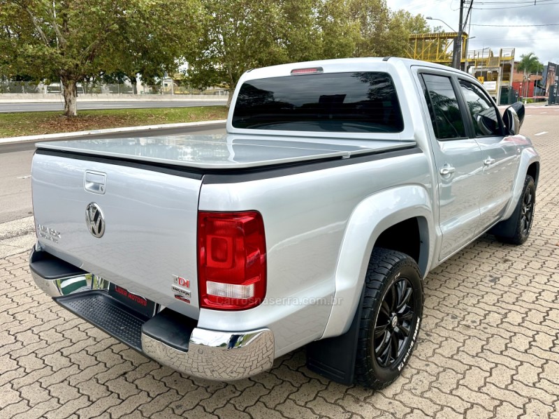 AMAROK 2.0 HIGHLINE 4X4 CD 16V TURBO INTERCOOLER DIESEL 4P AUTOMÁTICO - 2016 - ESTâNCIA VELHA