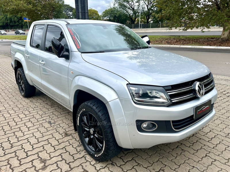 AMAROK 2.0 HIGHLINE 4X4 CD 16V TURBO INTERCOOLER DIESEL 4P AUTOMÁTICO - 2016 - ESTâNCIA VELHA