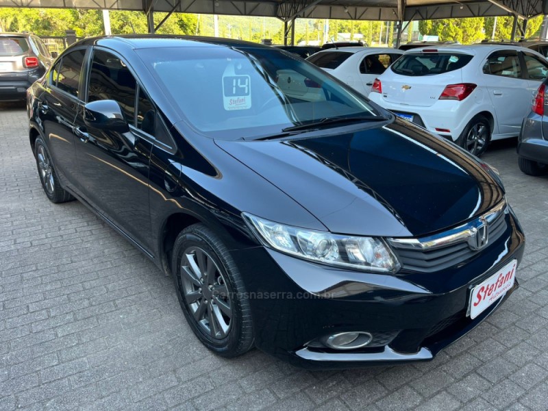 CIVIC 1.8 LXS 16V FLEX 4P MANUAL - 2014 - FELIZ