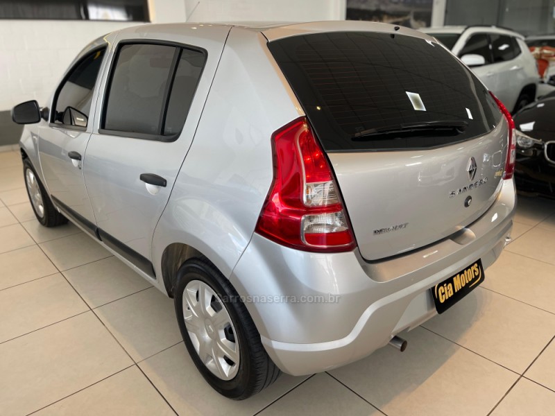 SANDERO 1.6 EXPRESSION 8V FLEX 4P MANUAL - 2012 - SãO LEOPOLDO