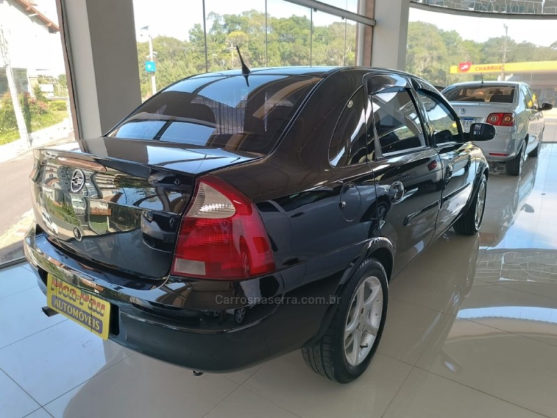 CORSA 1.8 MPFI SEDAN 8V GASOLINA 4P MANUAL - 2002 - NOVA PETRóPOLIS