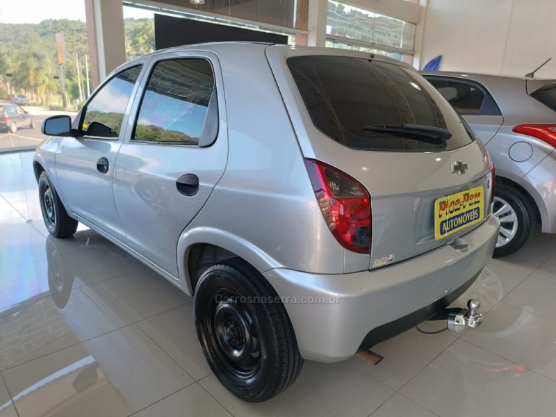 CELTA 1.0 MPFI LS 8V FLEX 4P MANUAL - 2013 - NOVA PETRóPOLIS